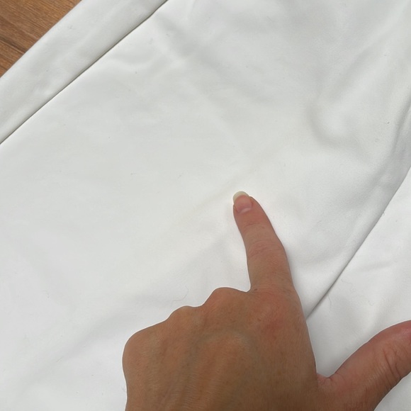 St. John Straight-Leg cotton ankle suiting pants in WHITE - Picture 6 of 7